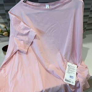 Lululemon Back In Action short sleeve tee